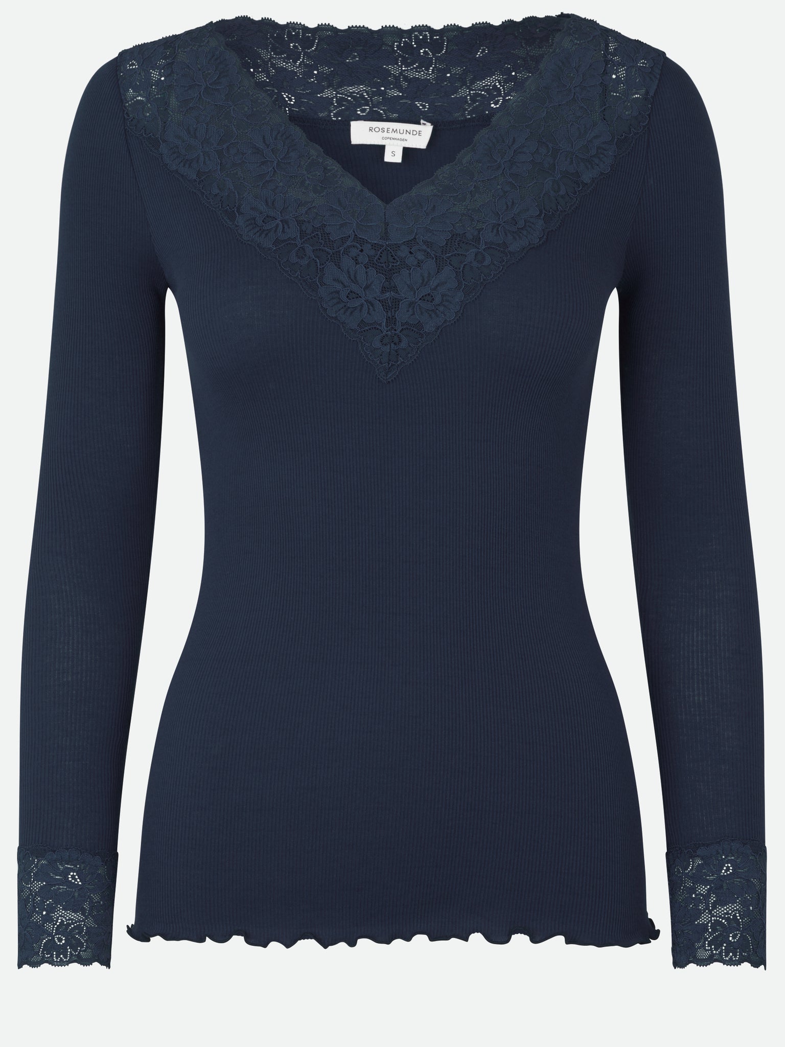 RWBernadine V-neck Lace blouse